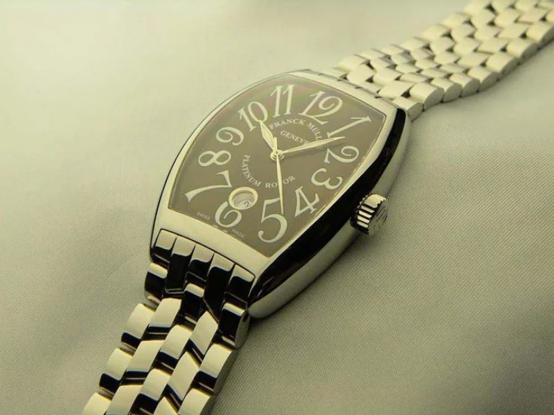 FRANCK MULLER フランクミュラー 偽物時計 トノーカーベックス ブラウンダイヤル 7880SCDT FRANCK MULLER フランクミュラー 偽物時計 トノーカーベックス ブラウンダイヤル 7880SCDT