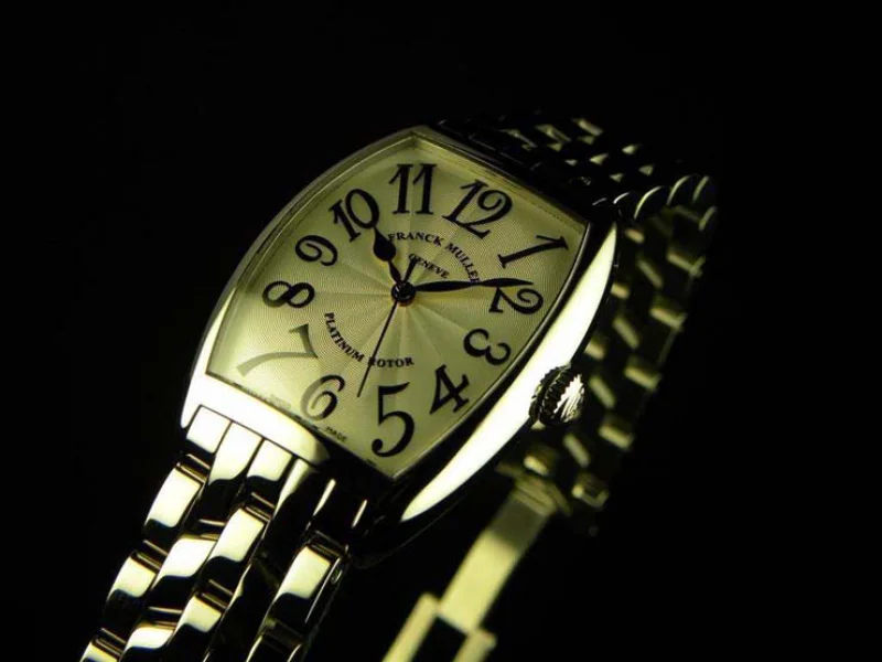FRANCK MULLER フランクミュラー 偽物時計 トノウカーベックス センターセコンド 2852SC FRANCK MULLER フランクミュラー 偽物時計 トノウカーベックス センターセコンド 2852SC