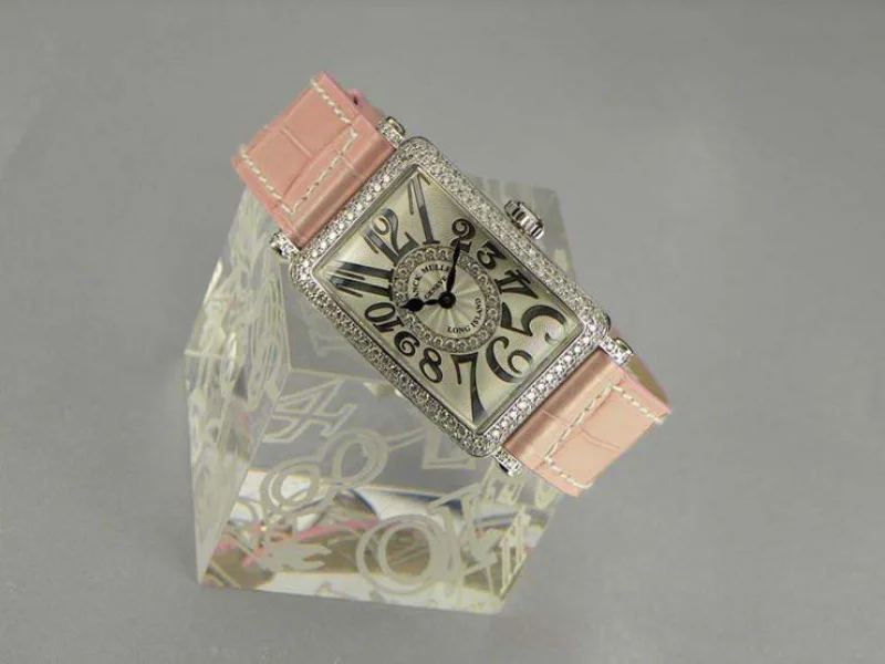 FRANCK MULLER フランクミュラー時計コピー ロングアイランド １R ダイヤモンド 902QZDCD1RRELIEF