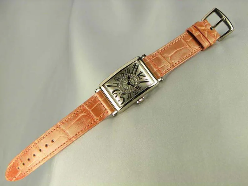 FRANCK MULLER フランクミュラー 時計 偽物 ロングアイランド レディース レリーフダイヤモンド 902QZCD1RREL スーパーコピー