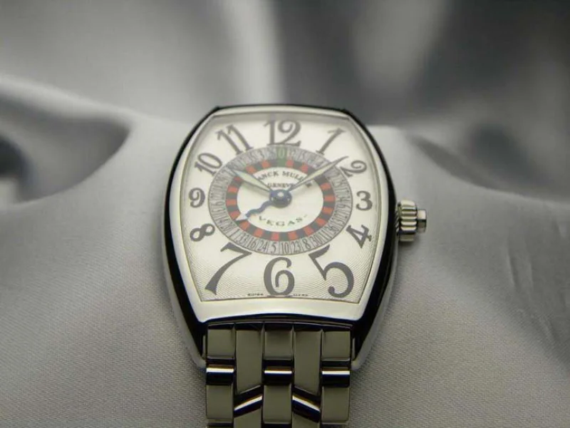 FRANCK MULLER フランクミュラー スーパーコピー時計 ヴェガス ホワイトダイヤル 6850VEGAS