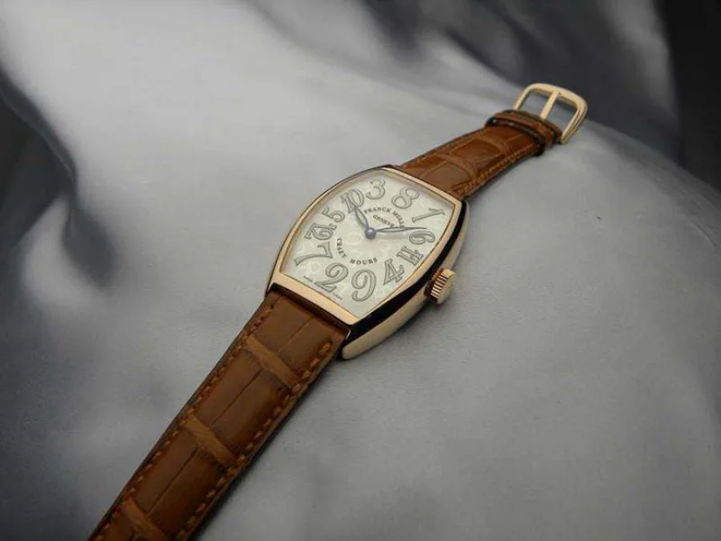FRANCK MULLER フランクミュラー 偽物時計 トノウカーベックス カラードリーム 5850COLDREAMS スーパーコピー