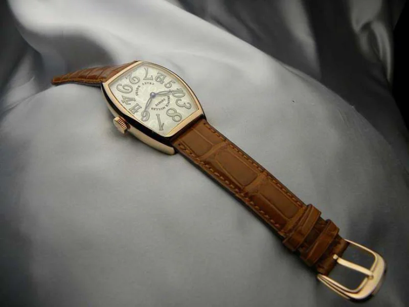 FRANCK MULLER フランクミュラー 偽物時計 トノウカーベックス カラードリーム 5850COLDREAMS スーパーコピー