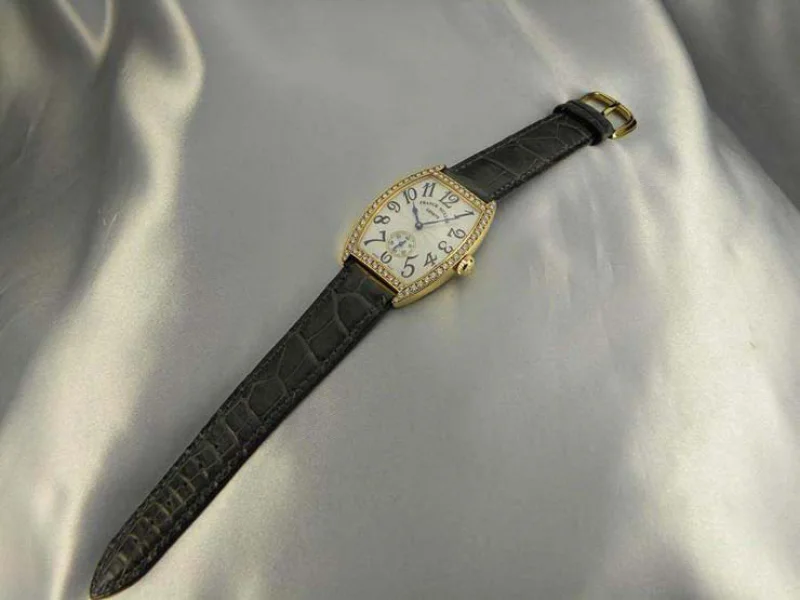 FRANCK MULLER フランクミュラー 時計 偽物 トノウカーベックス レディース ダイヤモンド 7502S6DP スーパーコピー