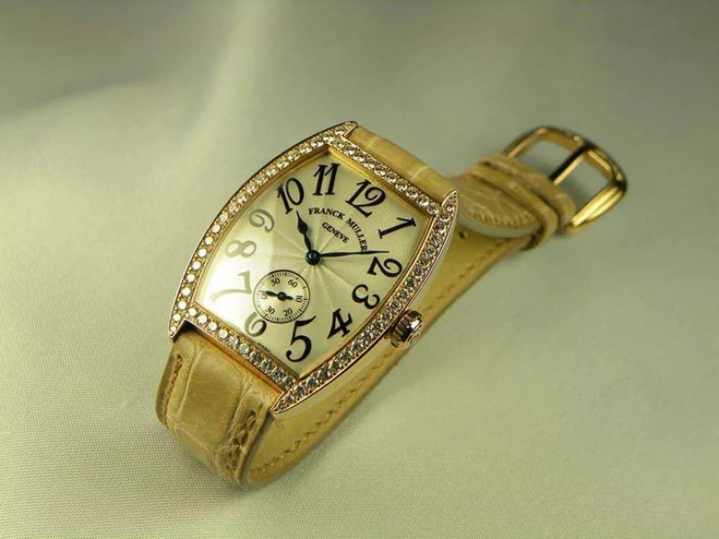 FRANCK MULLER フランクミュラー 時計 偽物 トノウカーベックス レディース ダイヤモンド 7502S6DP スーパーコピー