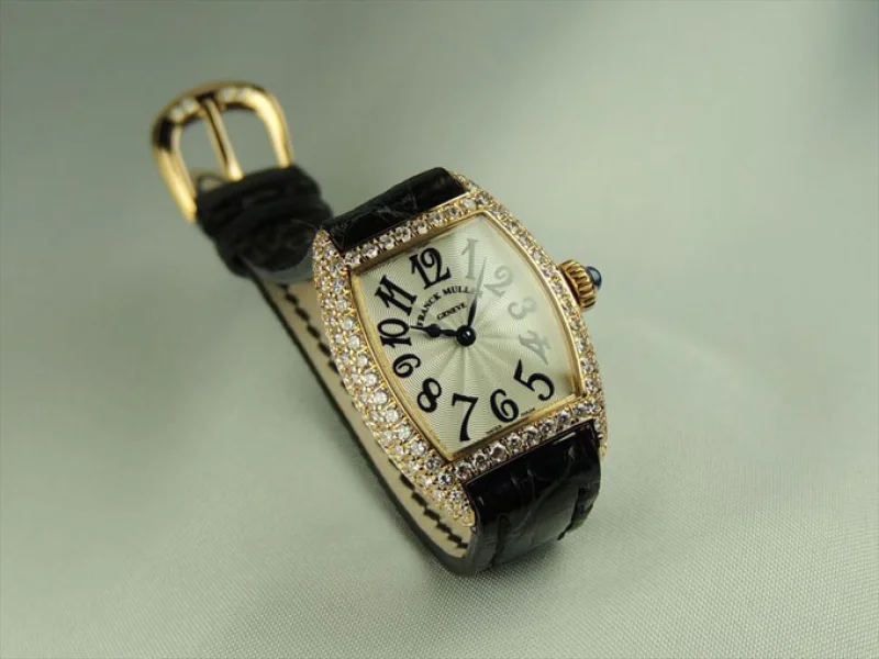 腕時計 コピー FRANCK MULLER フランクミュラー トノウカーベックス レディース