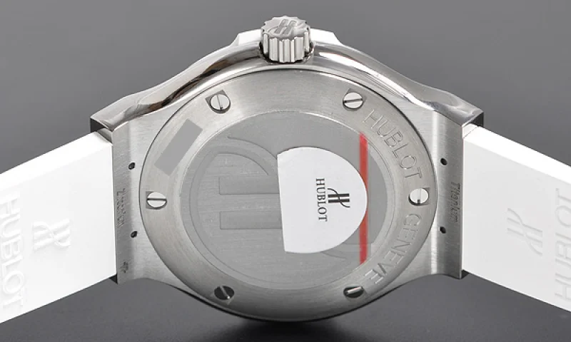 (HUBLOT)ウブロ ブランドコピー クラシック フュージョン ジルコニウム 561.ZW.2010. RW.1104 (HUBLOT)ウブロ ブランドコピー クラシック フュージョン ジルコニウム 561.ZW.2010. RW.1104