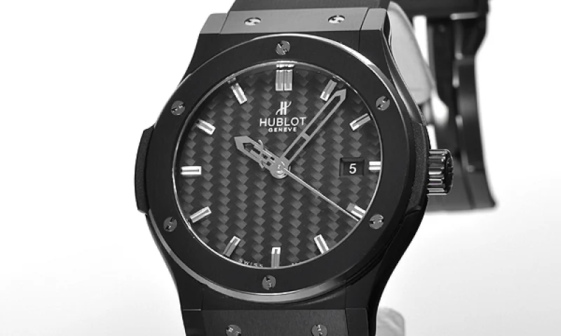 (HUBLOT)ウブロ スーパーコピー クラシック フュージョン ジルコニウム ゴールド42mm 542.ZP.1180.RX 時計 ランキング