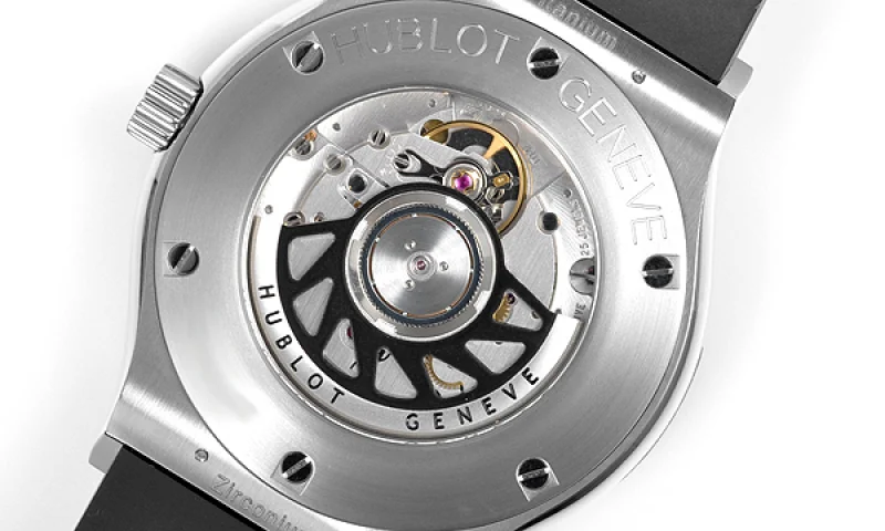 (HUBLOT)ウブロ 高級腕時計 コピー クラシックフュージョン ジルコニウム パヴェ 542.ZX.1170.LR.1704
