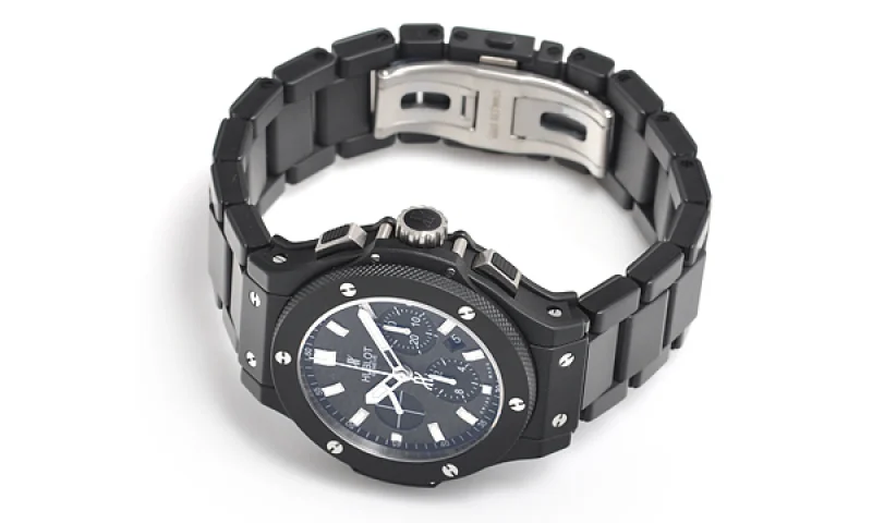 (HUBLOT)ウブロ スーパーコピー ビッグバン エボリューションブラックマジック 301.CI.1770.GR 時計