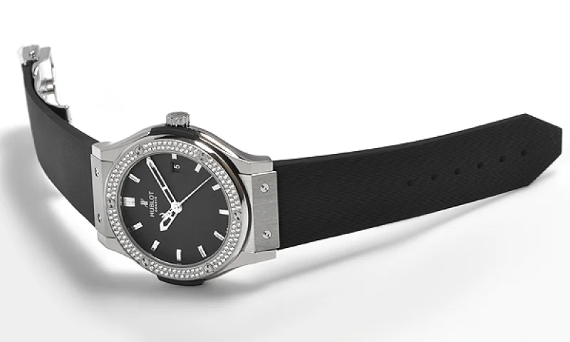 (HUBLOT)ウブロ 高級腕時計 コピー クラシックフュージョン ジルコニウム パヴェ 542.ZX.1170.LR.1704
