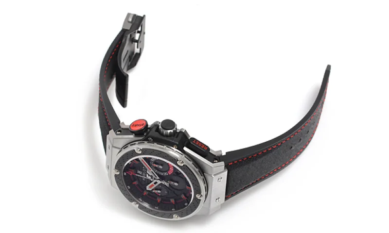 (HUBLOT)ウブロ キングパワー F1 腕時計 人気703.CI.1123.NR.FM010 スーパーコピー