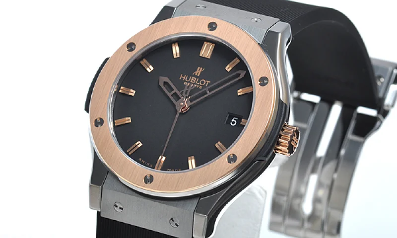 (HUBLOT)ウブロ スーパーコピー クラシック フュージョン ジルコニウム セラミック 511.ZM.1770.RX 超高級時計