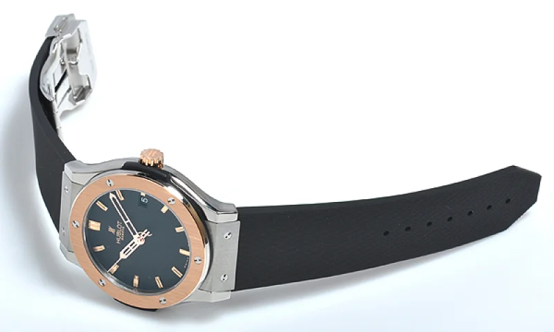 (HUBLOT)ウブロ スーパーコピー クラシック フュージョン ジルコニウム セラミック 511.ZM.1770.RX 超高級時計