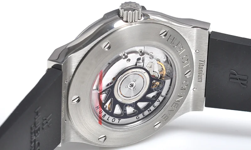 (HUBLOT)ウブロ スーパーコピー クラシック フュージョン ジルコニウム ゴールド42mm 542.ZP.1180.RX 時計 ランキング