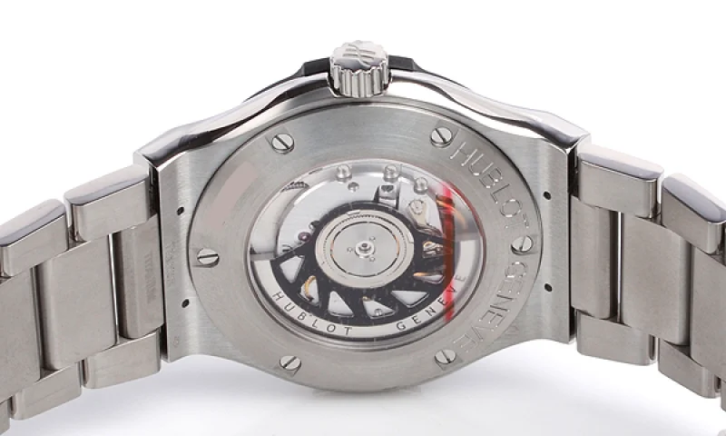 (HUBLOT)ウブロコピー クラシックフュージョン チタニウム 542.NX.1170.RX 時計