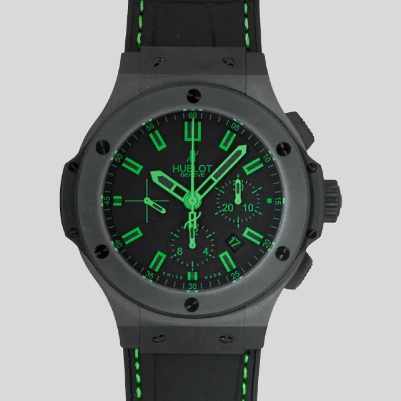 (HUBLOT)ウブロ ブランドコピー ビッグバン レッドマジック ブティック限定 301.CI.1123.GR 時計