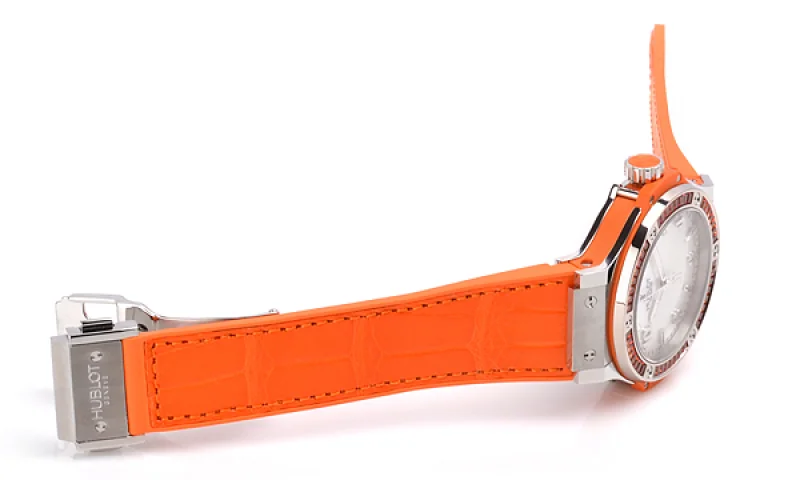 (HUBLOT)ウブロ スーパーコピー ビッグバン トゥッティフルッティ ブラックローズ 361.CP.1110.LR.1933 時計専門店