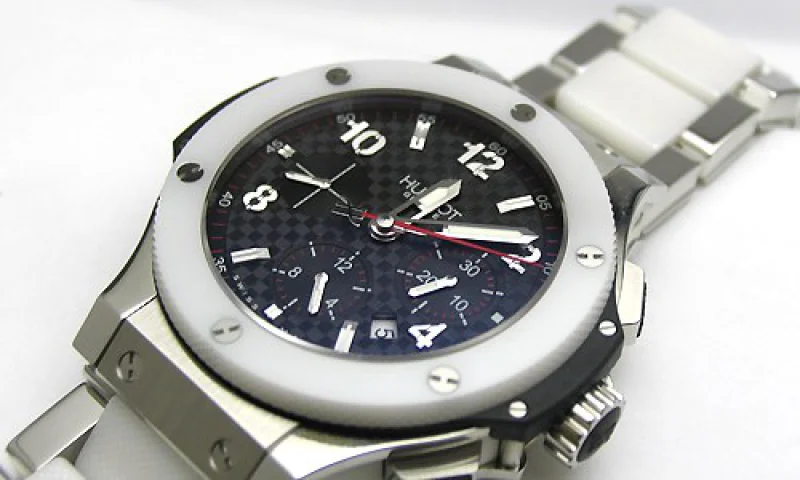 (HUBLOT)ウブロ スーパーコピー ビッグバン 301.SX.1170.SX 時計 人気