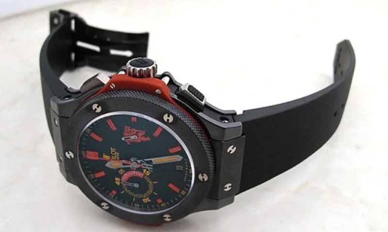 (HUBLOT)ウブロ 時計 コピー ナスティバン 301.CI.8017.GR.NST11