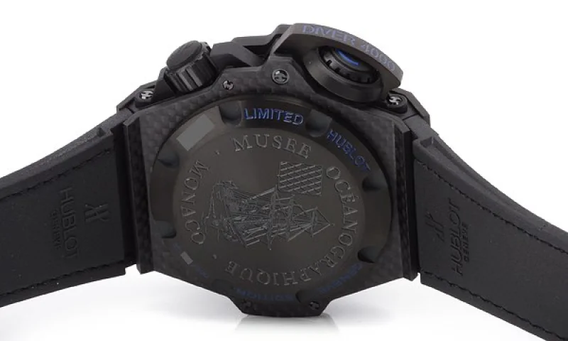 (HUBLOT)ウブロ オーシャノグラフィック ４０００チタニウム 731.NX.1190.RX 腕時計 コピー
