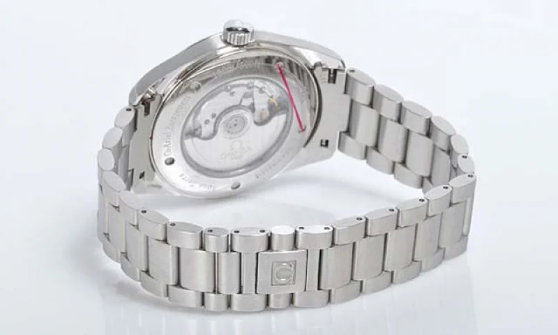(OMEGA)オメガ スーパーコピー時計 シーマスターアクアテラ レイルマスター 2502-52 (OMEGA)オメガ スーパーコピー時計 シーマスターアクアテラ レイルマスター 2502-52