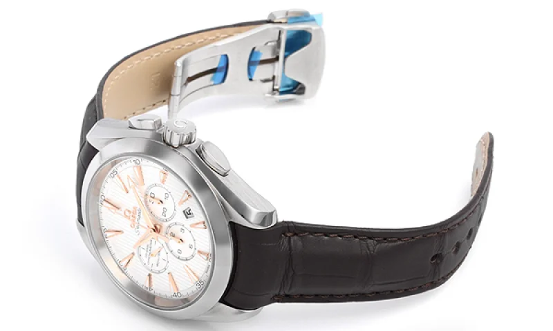 (OMEGA)オメガ スーパーコピー時計 シーマスタークロノコーアクシャルアクアテラクロノメーター 231.13.44.50.06.001