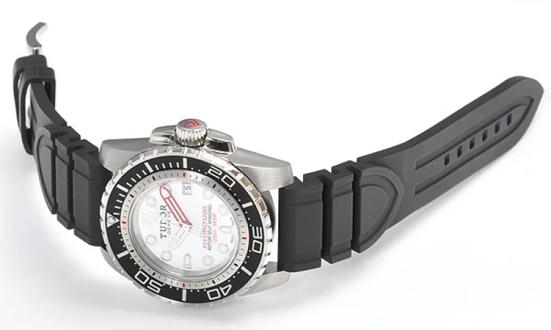 Tudor チュードル 時計人気コピースーパーコピ ハイドロ 1200 25000 Tudor チュードル 時計人気コピースーパーコピ ハイドロ 1200 25000