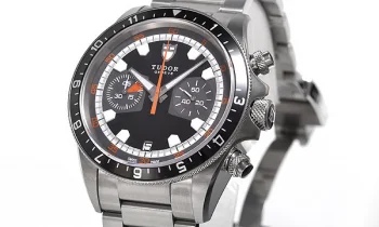 Tudor チュードル 時計人気コピースーパーコピ ヘリテージクロノ 70330N