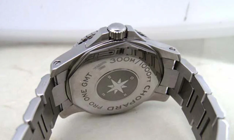 (CHOPARD)ショパール 時計 コピー LUCプロワンGMT 158959-3001 (CHOPARD)ショパール 時計 コピー LUCプロワンGMT 158959-3001